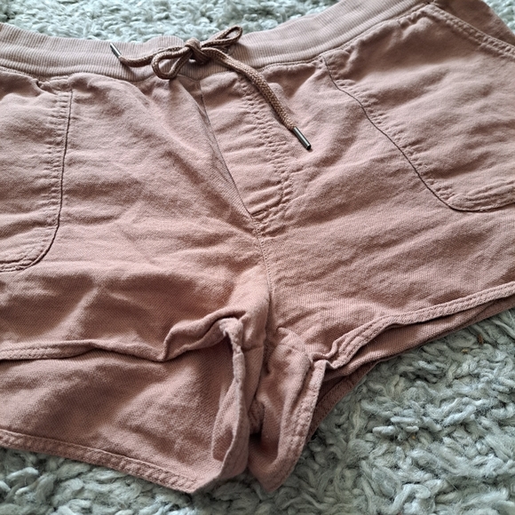 Community | Blush pink cute casual weight fabric womens shorts - Picture 5 of 9